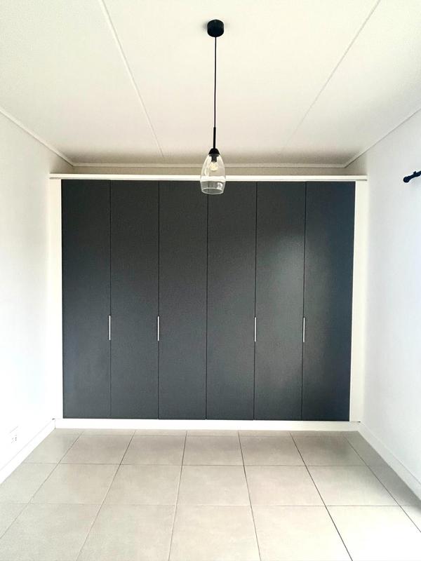 To Let 1 Bedroom Property for Rent in The Huntsman Western Cape
